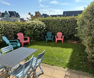 2 PIECES JARDIN, ACCES DIRECT MER ET PROCHE THALASSO Cabourg France