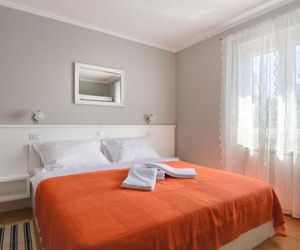 Villa Hope Apartments Porec Croatia