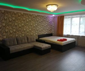 ДВУХКОМНАТНЫЕ АПАРТАМЕНТЫ С ДИЗАЙНЕРСКИМ РЕМОНТОМ Yaroslavl Russia