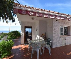 Cozy Holiday Home in Mesa del Mar with Sea View La Matanza De Acentejo Spain