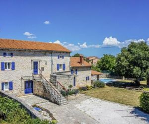Kutić in Štokovci (Haus für 10-15 Personen) Svetvincenat Croatia