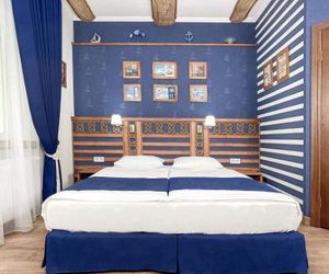 Lucky Ship Art Hotel Odessa Ukraine