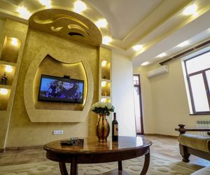 ARMT Spacious apts on Aram street Yerevan Armenia