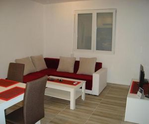 D Lux Apartmani Sutomore Montenegro