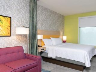 Hotel pic Home2 Suites By Hilton Indianapolis Airport