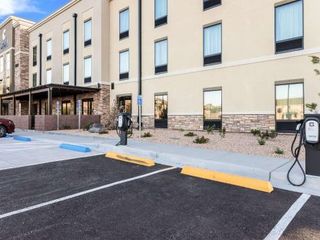 Hotel pic Comfort Inn & Suites Zion Park Area