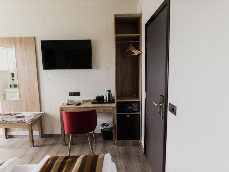 Hotel Photo 7