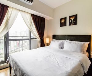 New & beautiful 1 Bedroom w/ Awesome View @ Acqua Mandaluyong Philippines