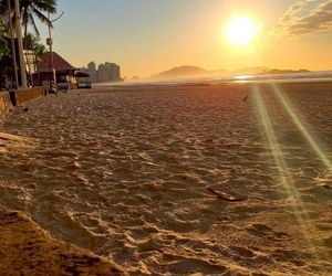 Apto Frente ao Mar Pitangueiras Guaruja Brazil