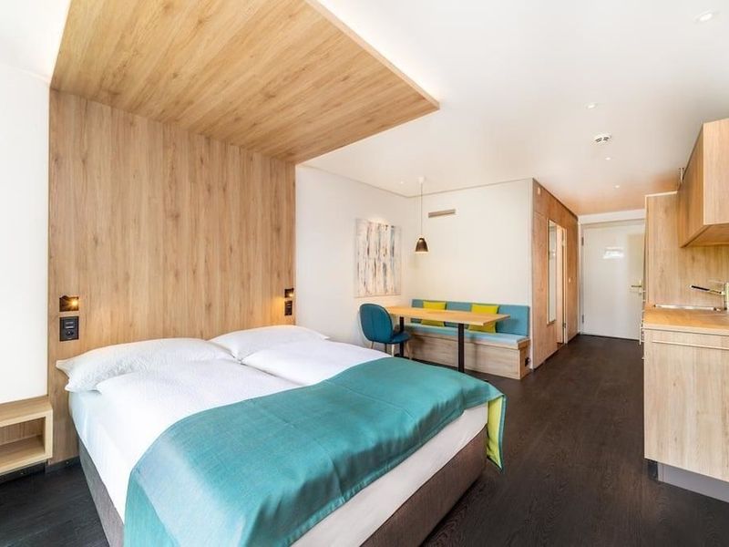 Hotel Photo 5