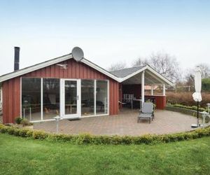 Three-Bedroom Holiday Home in Hejls Hejels Denmark