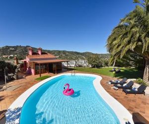 Finca Madroñal with Pool in Gran Canaria Teror Spain