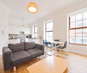 The Enya Suite - - hiphipstay Dublin Ireland