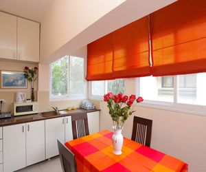 Apartments S&L Near The Rambam And The sea Haifa Israel