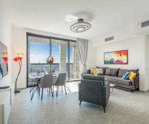 J Tower - Fantastic View - Top Location - Private parking Jerusalem Israel