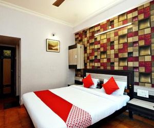 OYO 22643 Hotel Majestic Deluxe Lodging Kolhapur India