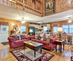 Mountain Mist, 2 Bedrooms, Pool Table, Pet Friendly, Indoor Pool, Sleeps 6 Sevierville United States