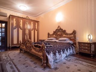 Роскошные апартаменты на Петроградской стороне