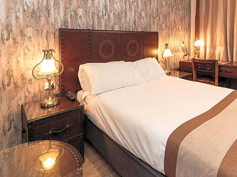 Hotel Photo 8