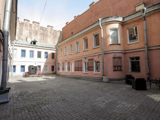 Двухкомнатные апартаменты на канале Грибоедова