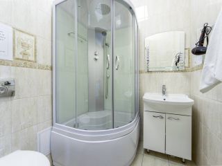 Отель Lopatin Nevsky 100