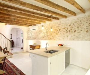 Casa Guiraud, Cosy and Welcoming Townhouse Port de Pollenca Spain