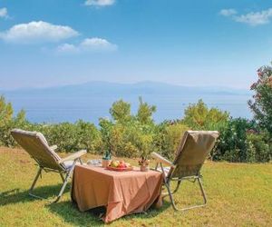 Two-Bedroom Holiday Home in Melissi Xylokastro Melissi Greece