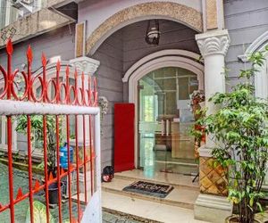 RedDoorz near Grand Palladium Medan Indonesia