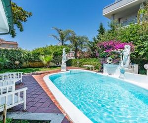 Seven-Bedroom Holiday Home in Fiumicino Fiumicino Italy