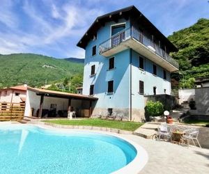 BLUE HOUSE by Design Studio Bellano Italy