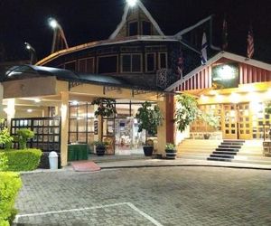 Vienna Woods Holiday Inn Hotel Lake Nakuru Kenya