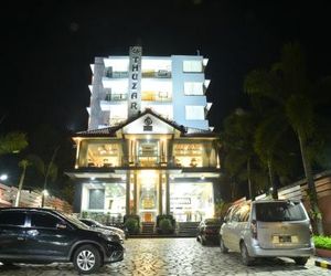 Hotel Thuzar Pyn U Lwin Myanmar