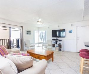 Beachcomber 301, 2 Bedrooms, Near Mayo Clinic, Pool, Sleeps 4 Jacksonville Beach United States