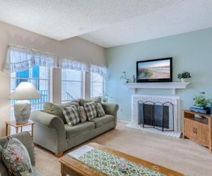 Madeira Beach Yacht Club 215F, 2 Bedrooms, Pool Access, Spa, WiFi, Sleeps 6 Madeira Beach United States