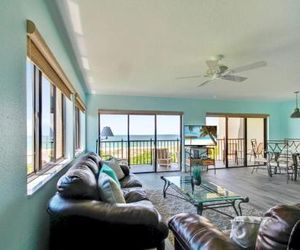Lands End #401 building 7 - Beach Front Treasure Island United States