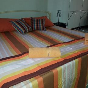 NearBy Hotel