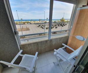 APARTAMENTO SEAFRONT MIAMI Empuriabrava Spain