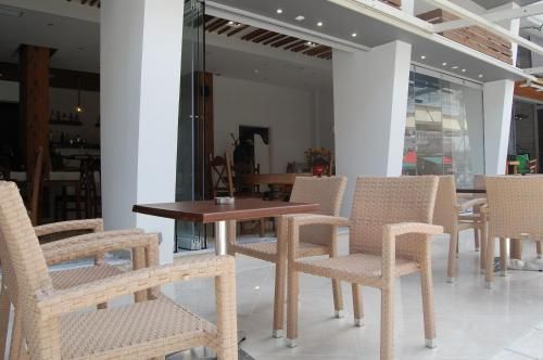 Hotel Photo 9