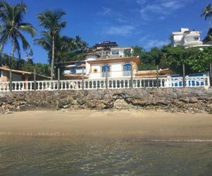 Casa Espetacular na Beira do Mar. Ilhabela Brazil