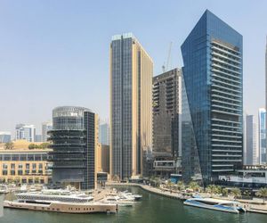 Stylish + Bright 1BR with Dubai Marina views! Dubai City United Arab Emirates