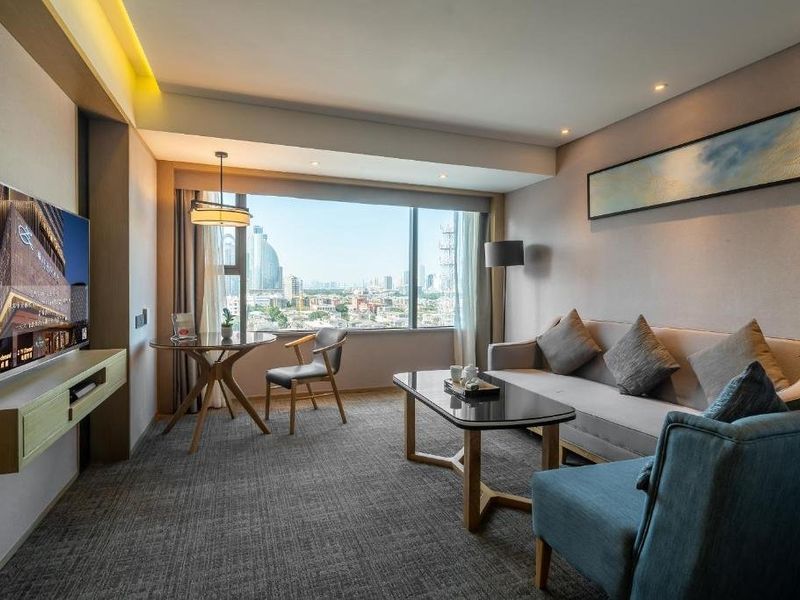 Hotel Photo 11