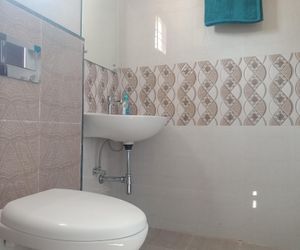Spacious 2 BHK with Wifi near Manipal county Electronic City India
