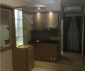 WHiTe RooM FamiLy WiTh LiViNg RooMs Bekasi Indonesia