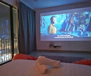 New*Projector*Netflix*Relaxing Hideaway(Trefoil) Shah Alam Malaysia