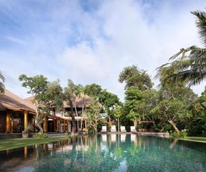 Villa Bangkuang Seseh Indonesia