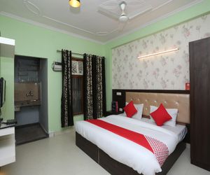 OYO 28264 Chirag House Gurgaon India