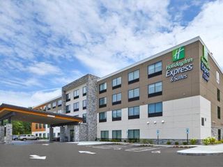 Фото отеля Holiday Inn Express & Suites - Painesville - Concord, an IHG Hotel