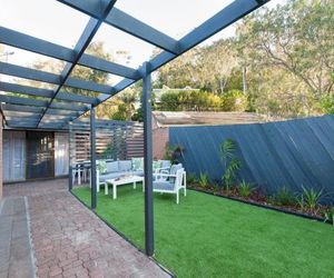 Sandy Point Road, 51 Corlette Australia
