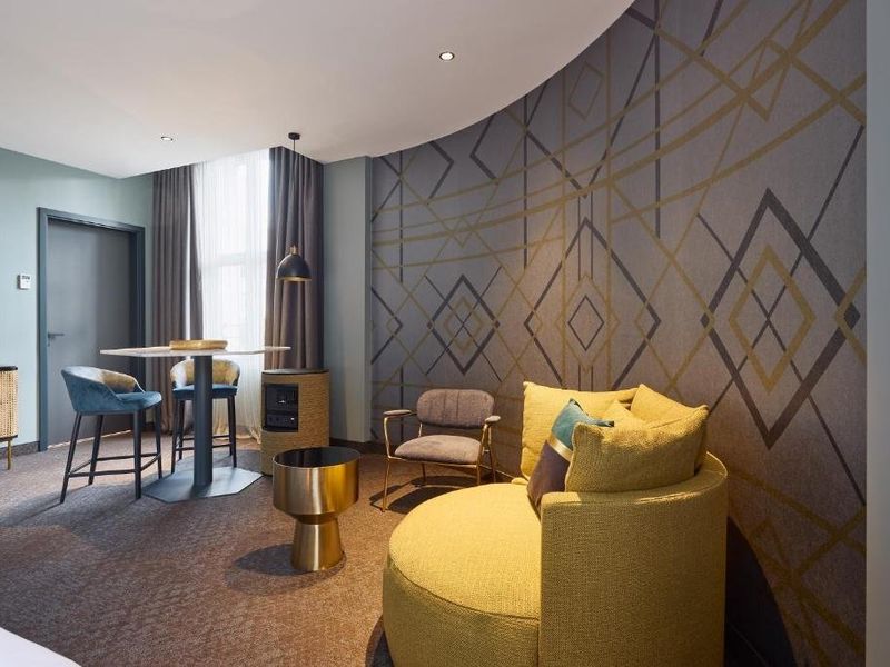 Hotel Photo 6