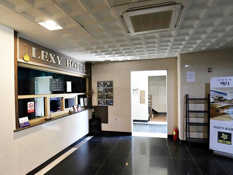 Hotel Photo 8